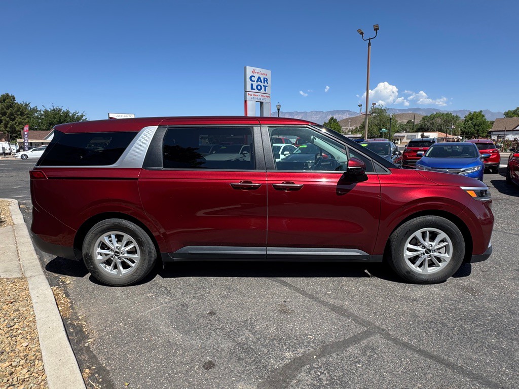 2023 Kia Carnival Image 4
