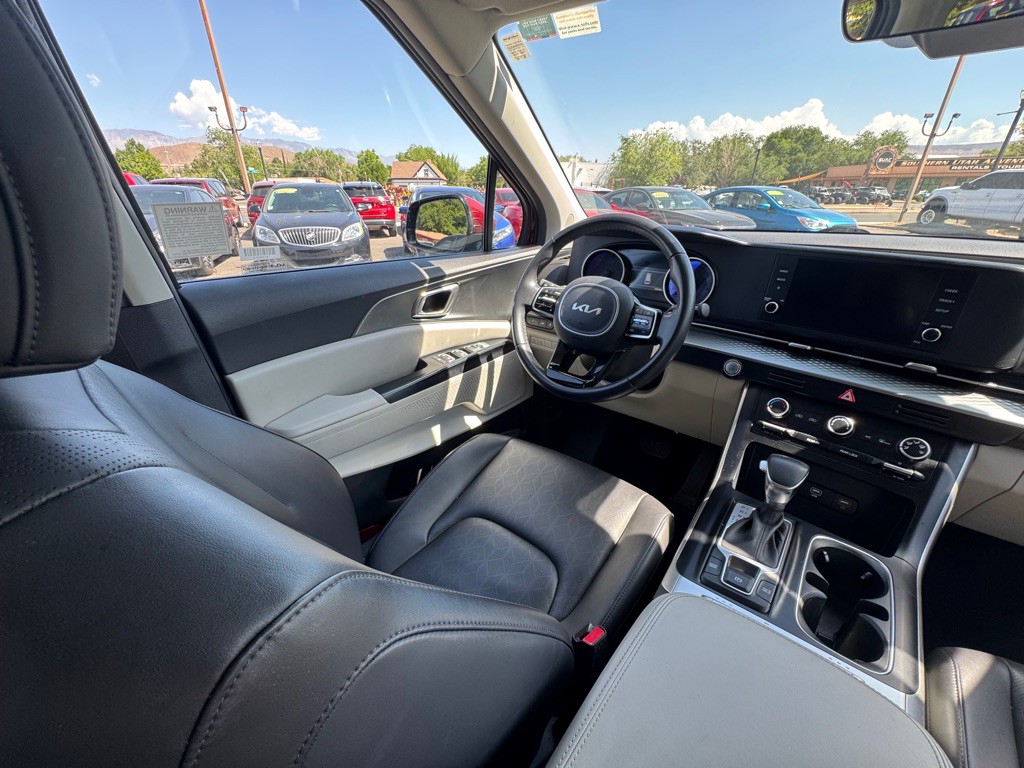 2023 Kia Carnival Image 13