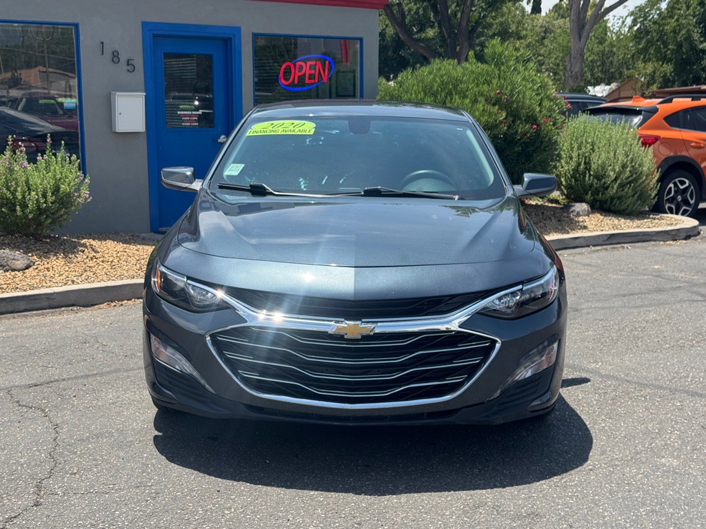 2020 Chevrolet Malibu Image 2