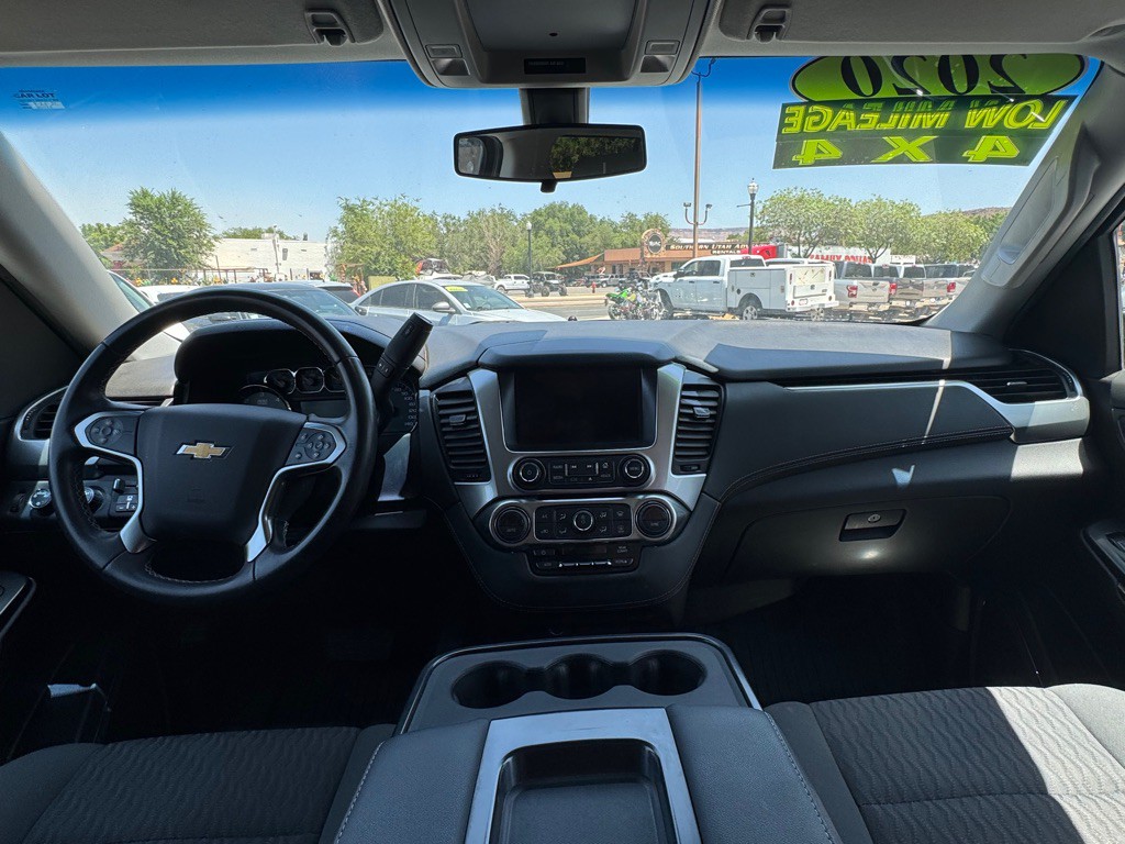 2020 Chevrolet Suburban Image 14