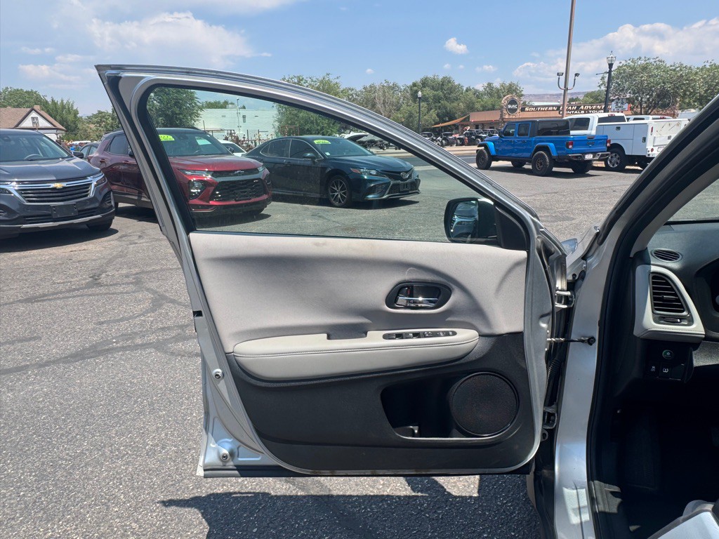 2016 Honda HR-V Image 20