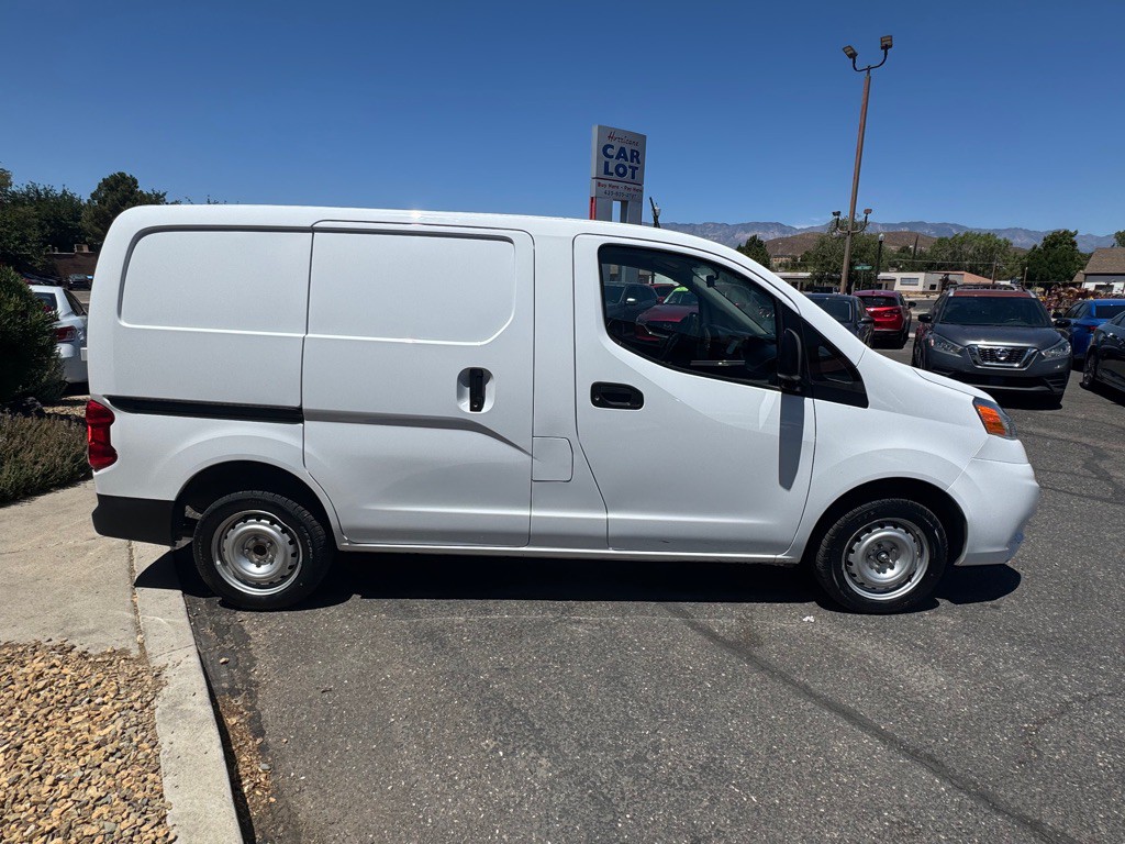 2021 Nissan NV200 Image 4