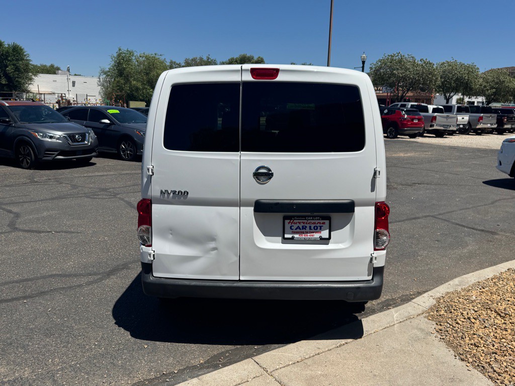 2021 Nissan NV200 Image 6