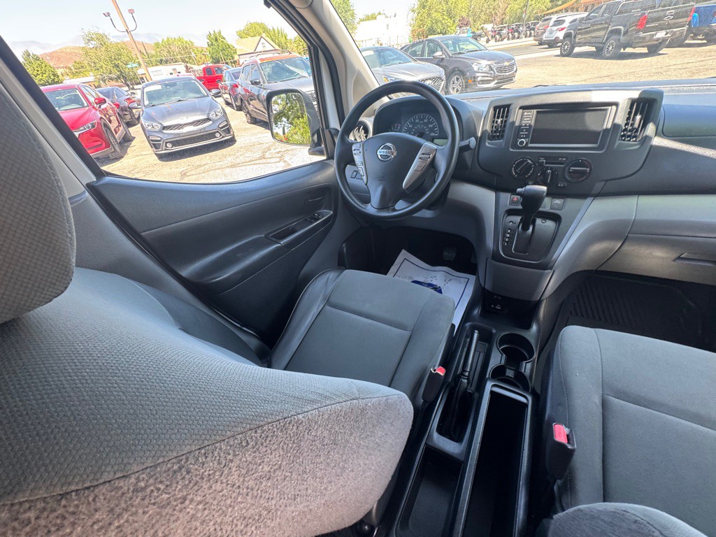 2021 Nissan NV200 Image 15