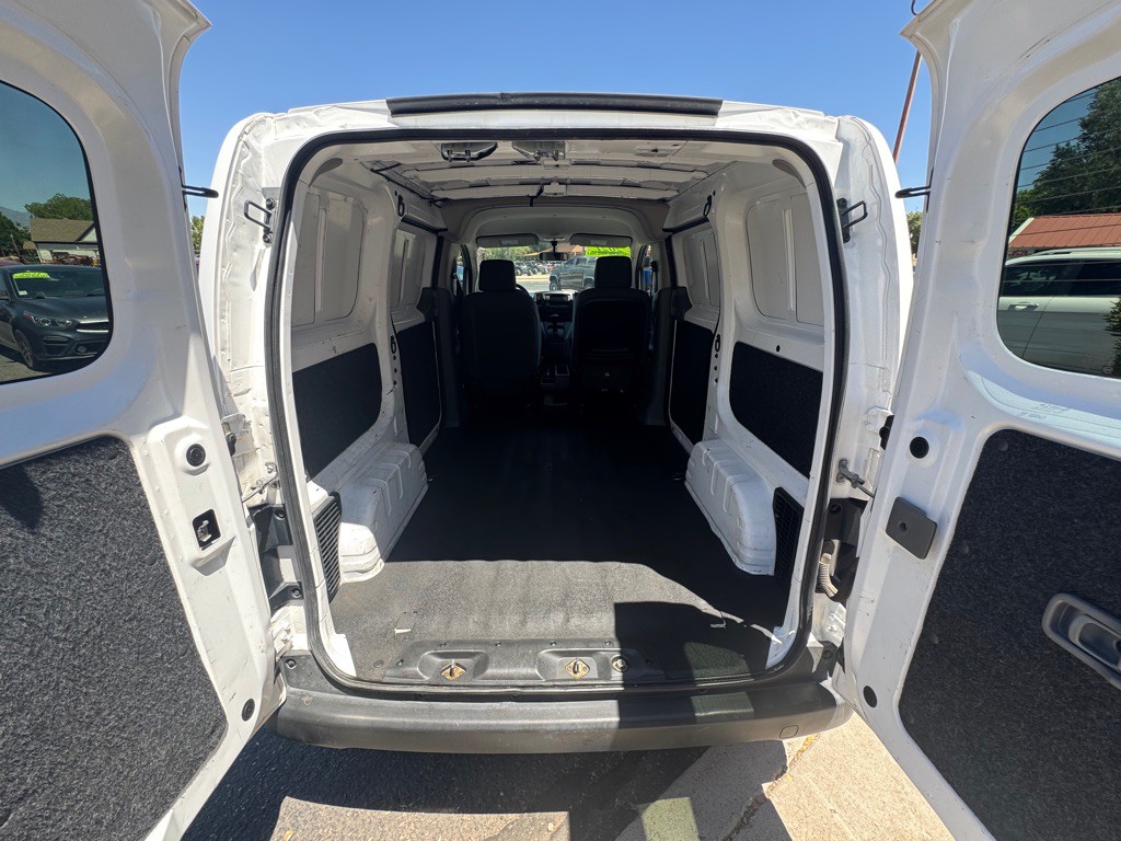 2021 Nissan NV200 Image 22