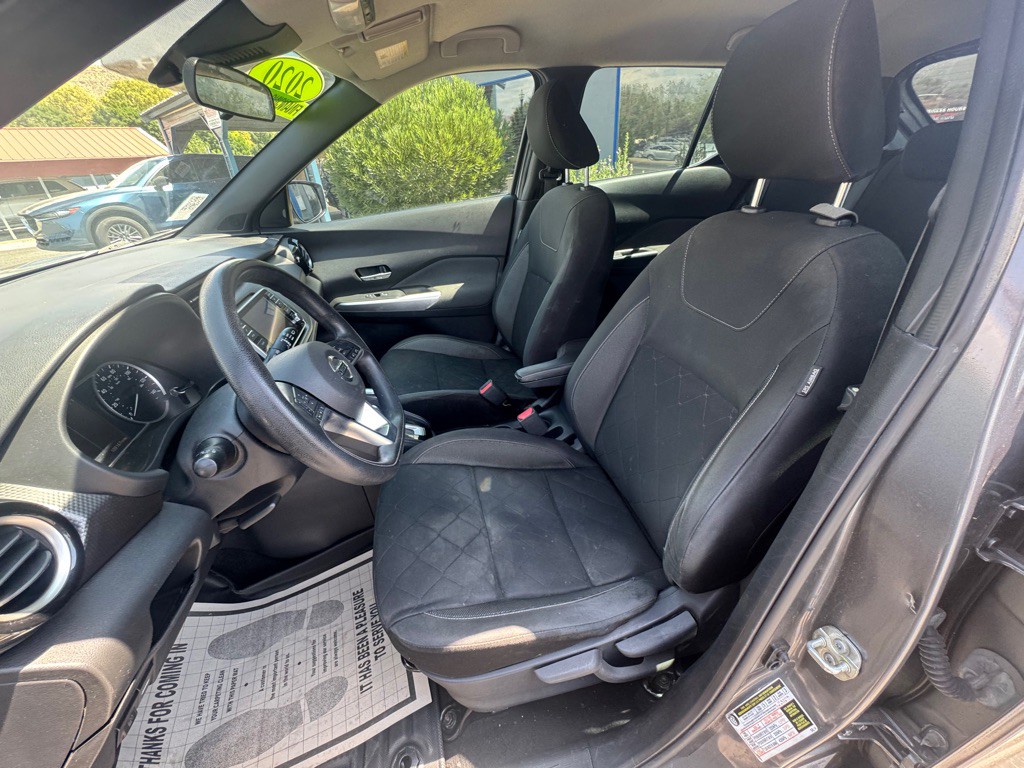 2020 Nissan Kicks Image 9