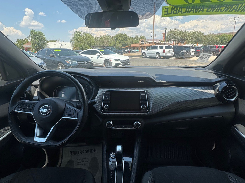2020 Nissan Kicks Image 14