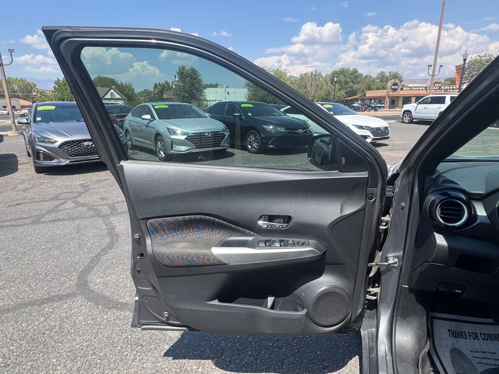 2020 Nissan Kicks Image 21