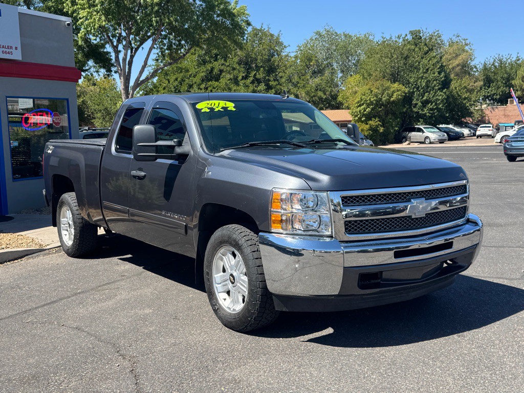 2013 Chevrolet Silverado 1500 Image 3