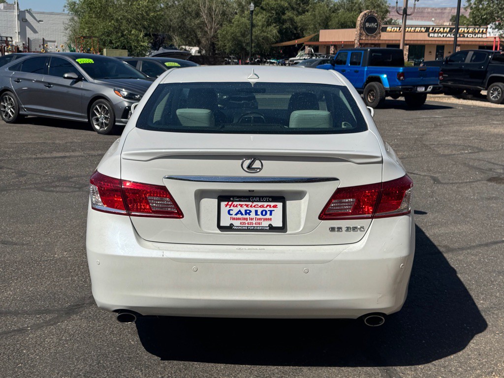 2012 Lexus ES 350 Image 6