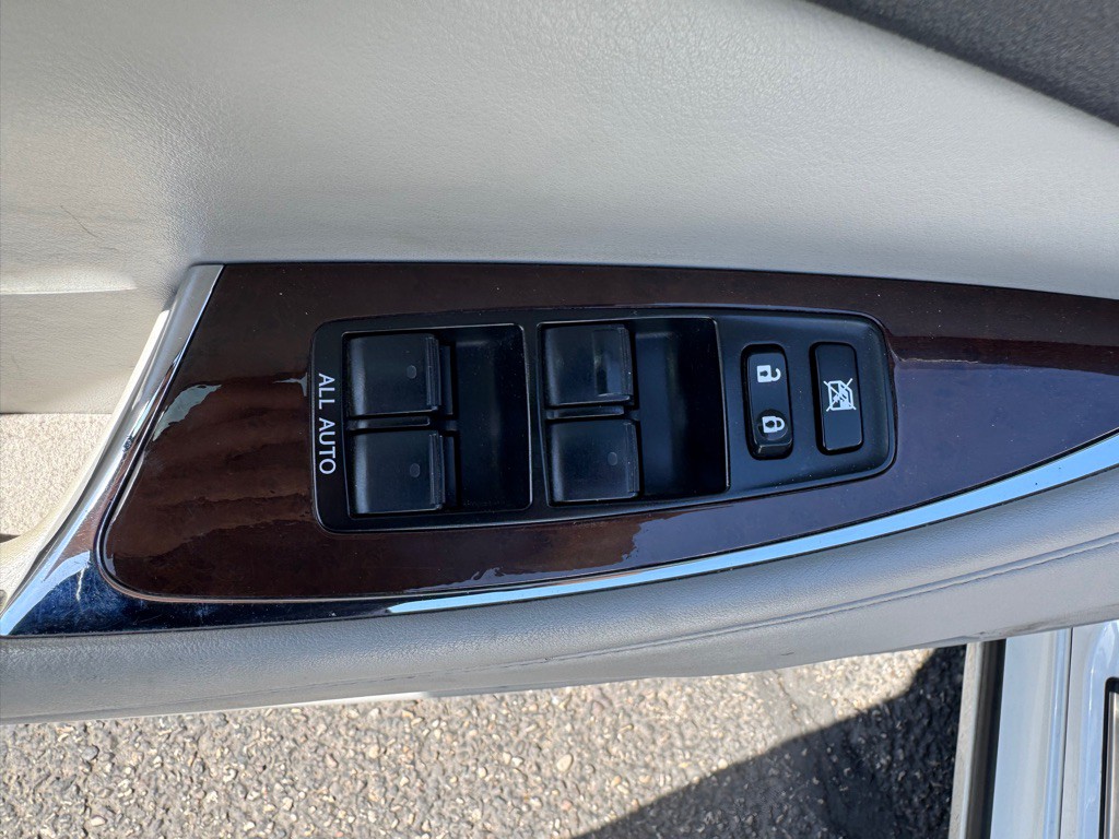 2012 Lexus ES 350 Image 22
