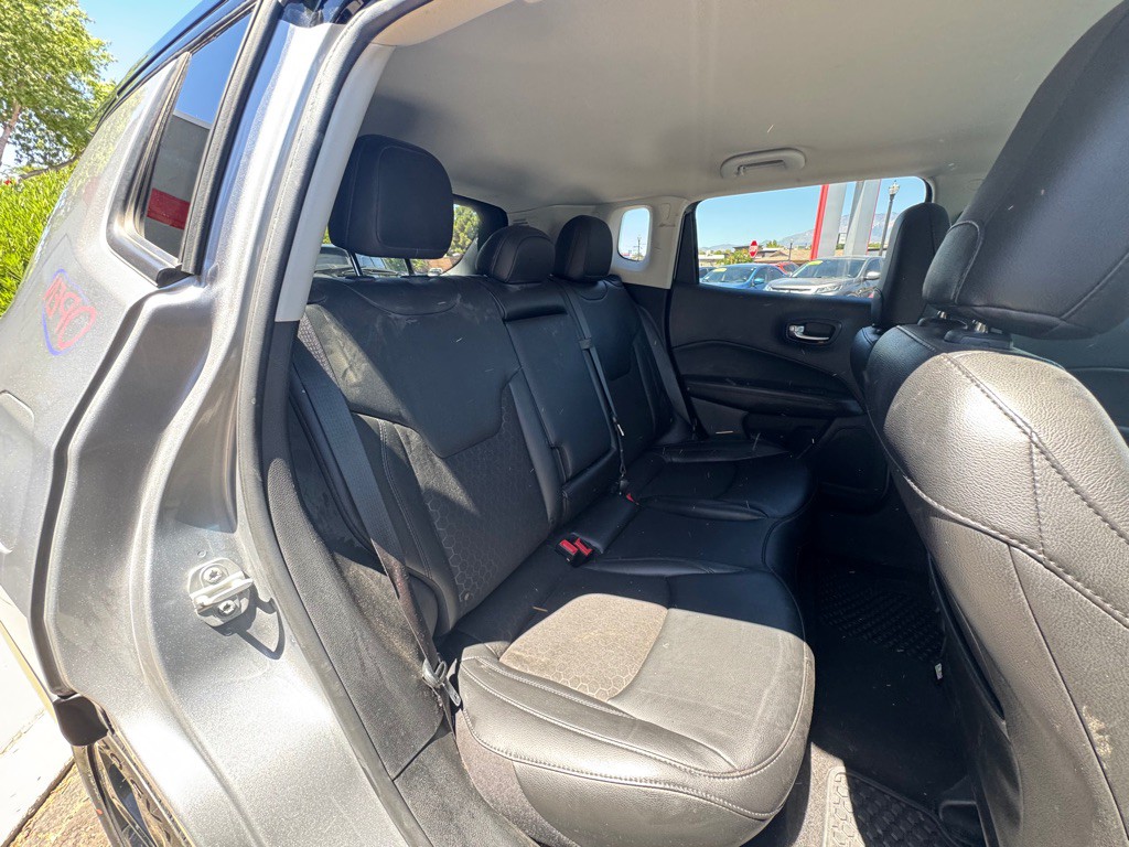 2021 Jeep Compass Image 12