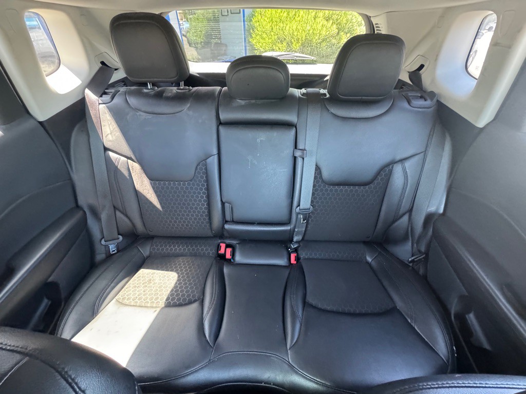 2021 Jeep Compass Image 18