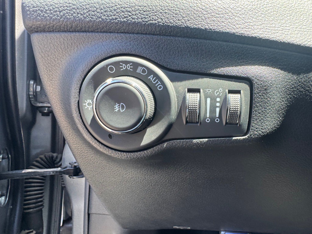 2021 Jeep Compass Image 27