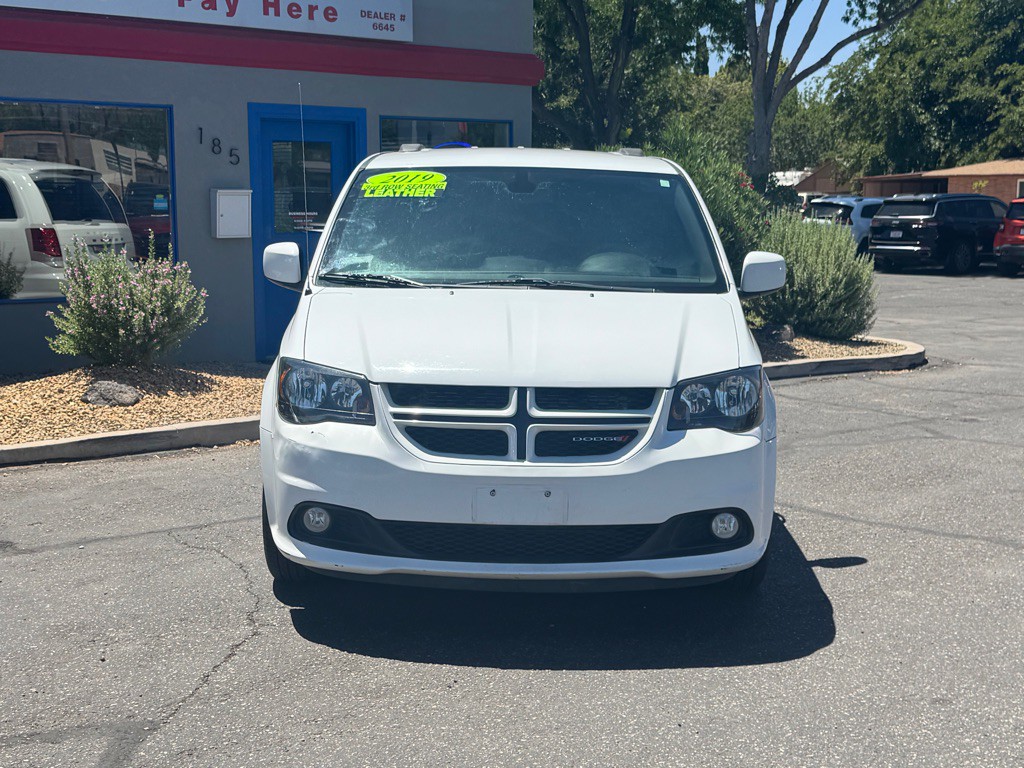 2019 Dodge Grand Caravan Image 2