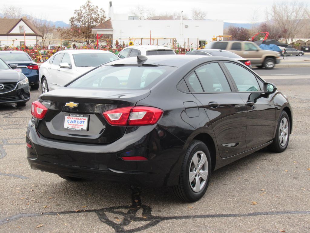 2018 Chevrolet Cruze Image 5