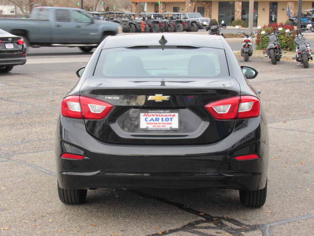 2018 Chevrolet Cruze Image 6
