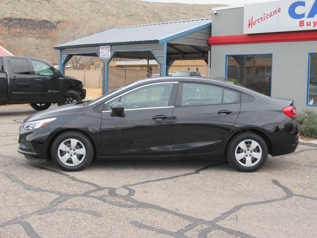 2018 Chevrolet Cruze Image 8