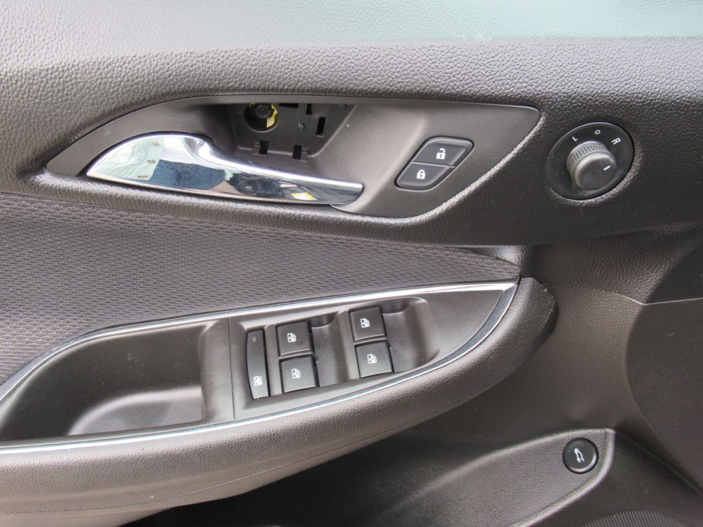 2018 Chevrolet Cruze Image 18