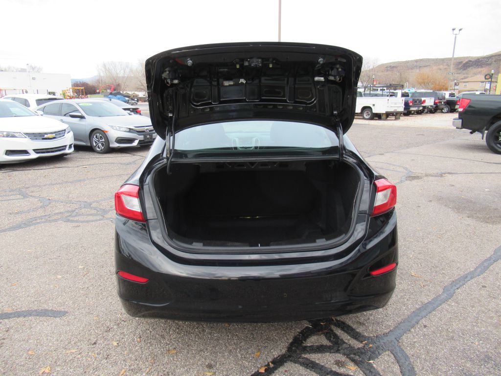 2018 Chevrolet Cruze Image 25