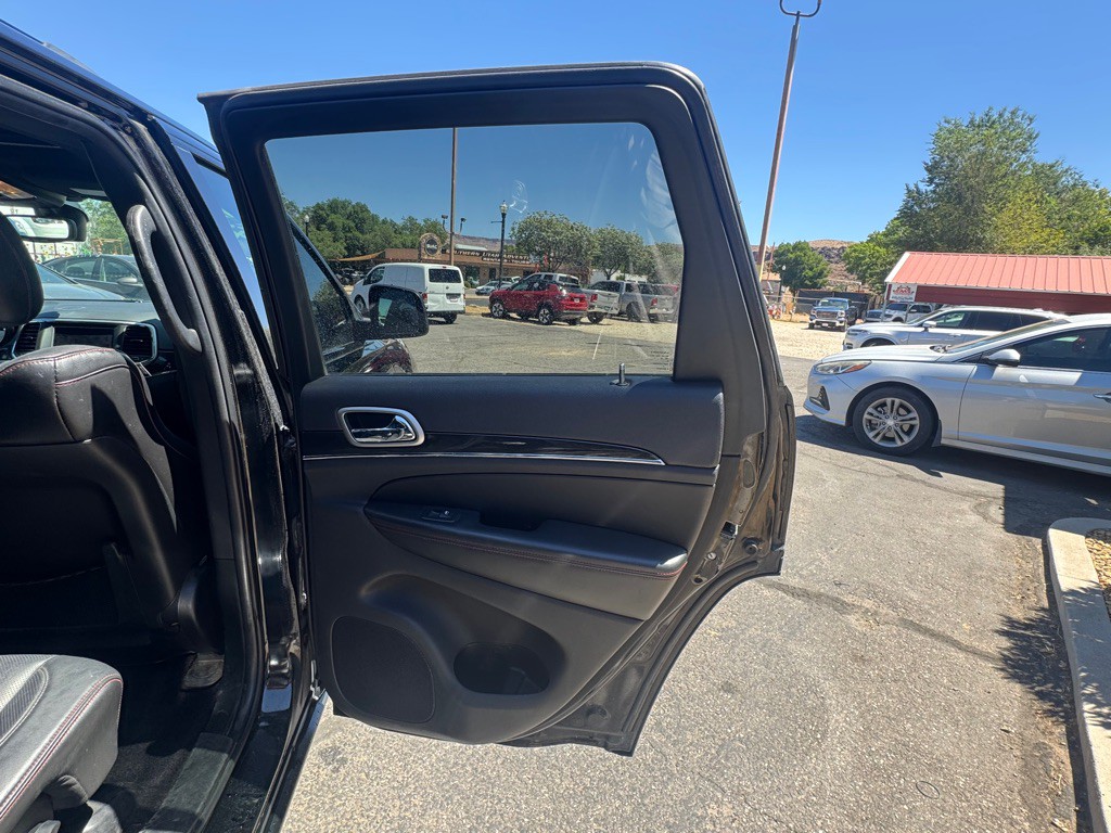 2018 Jeep Grand Cherokee Image 25