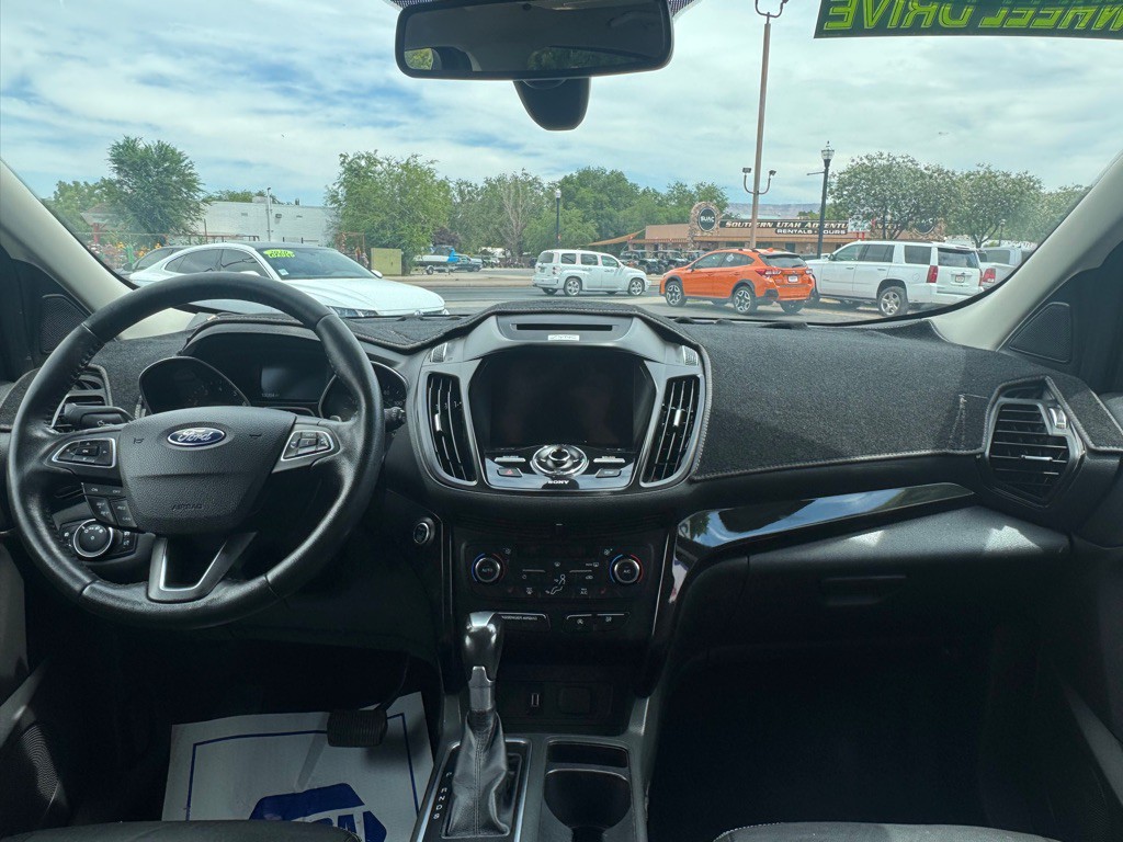 2017 Ford Escape Image 14