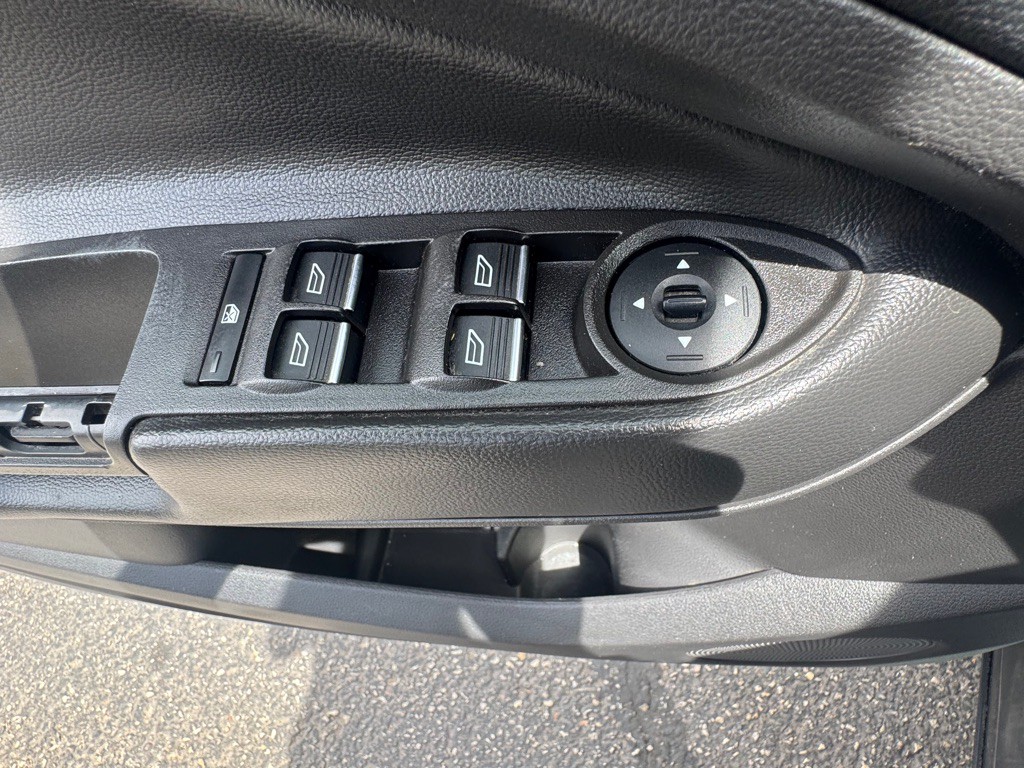 2017 Ford Escape Image 21