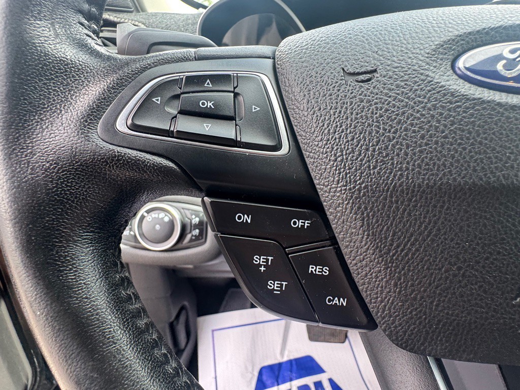 2017 Ford Escape Image 28