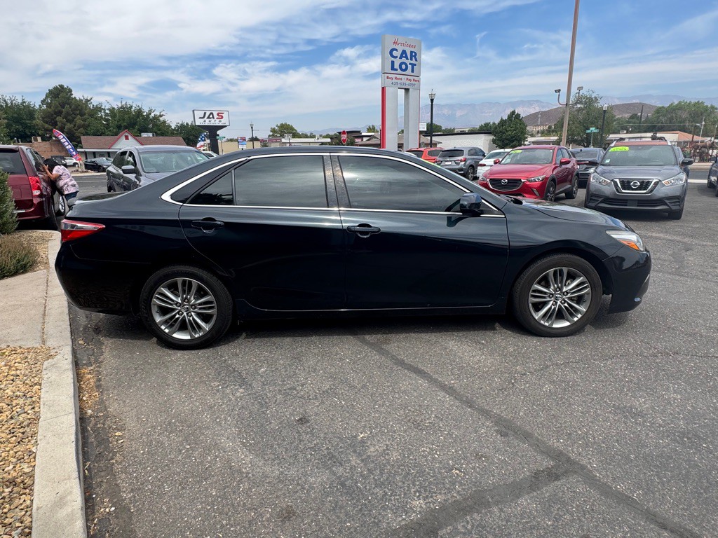 2015 Toyota Camry Image 4