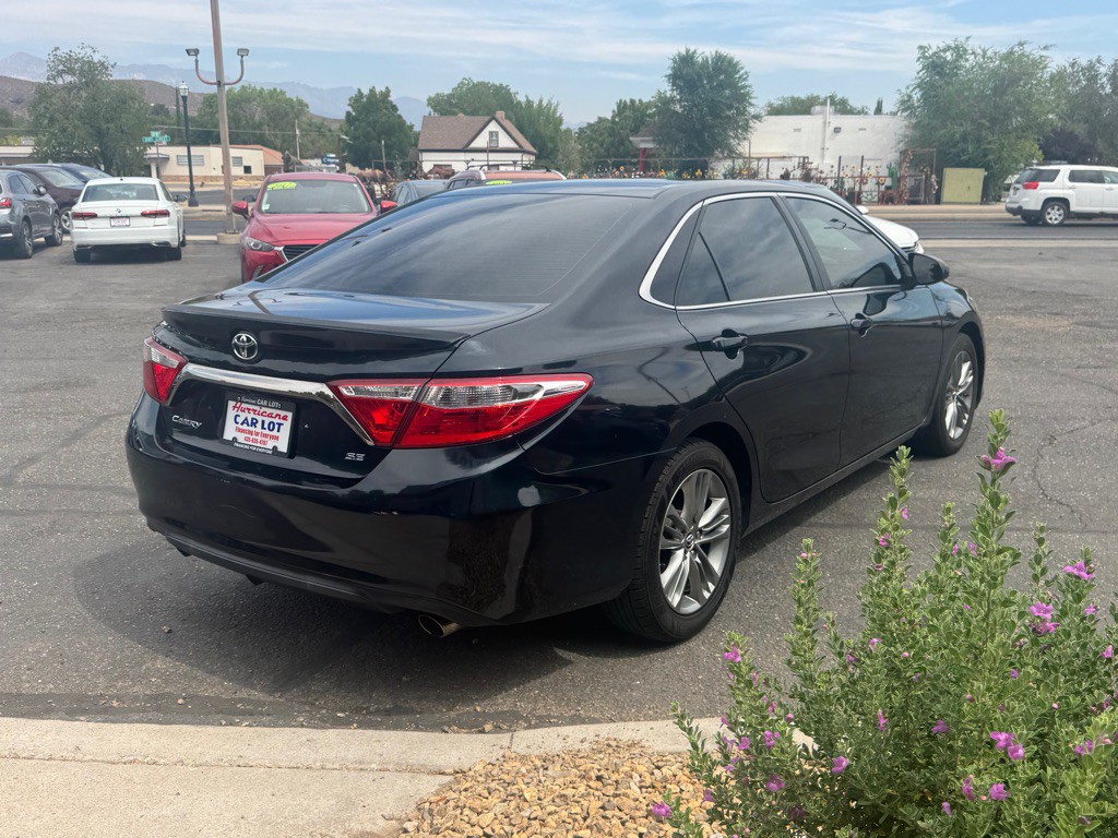 2015 Toyota Camry Image 5