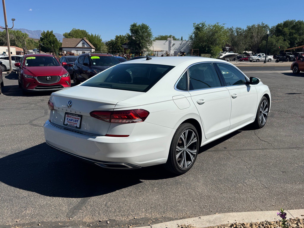 2021 Volkswagen Passat Image 5