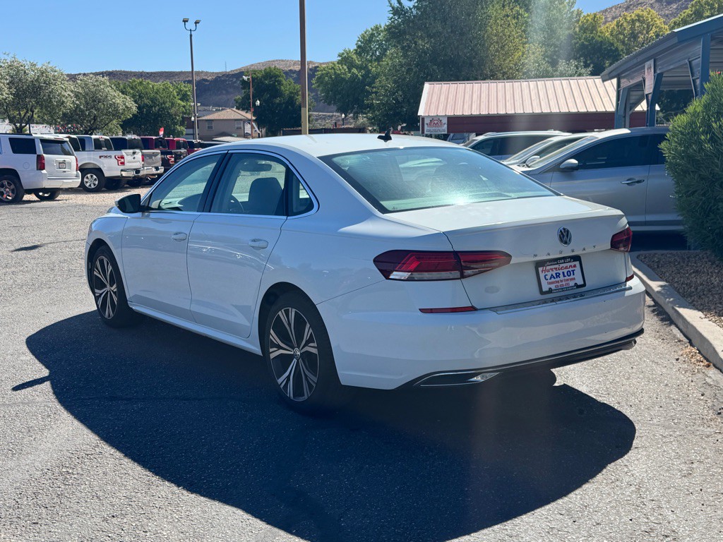 2021 Volkswagen Passat Image 7