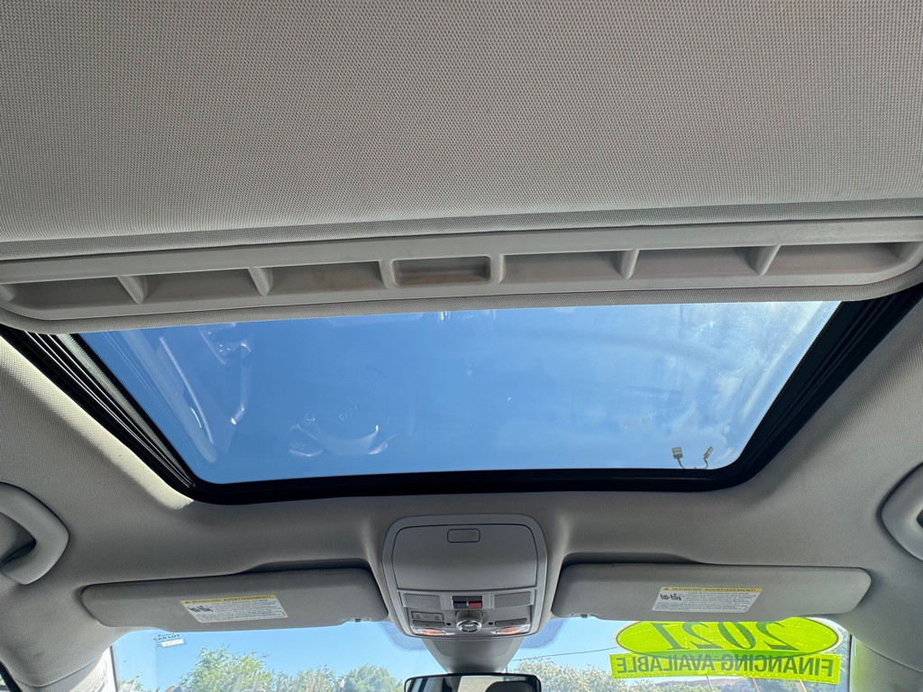 2021 Volkswagen Passat Image 17