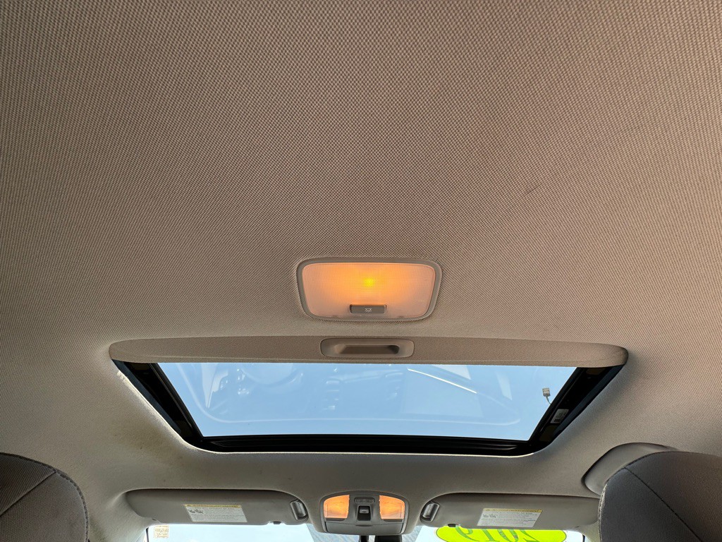 2019 Hyundai Elantra Image 18