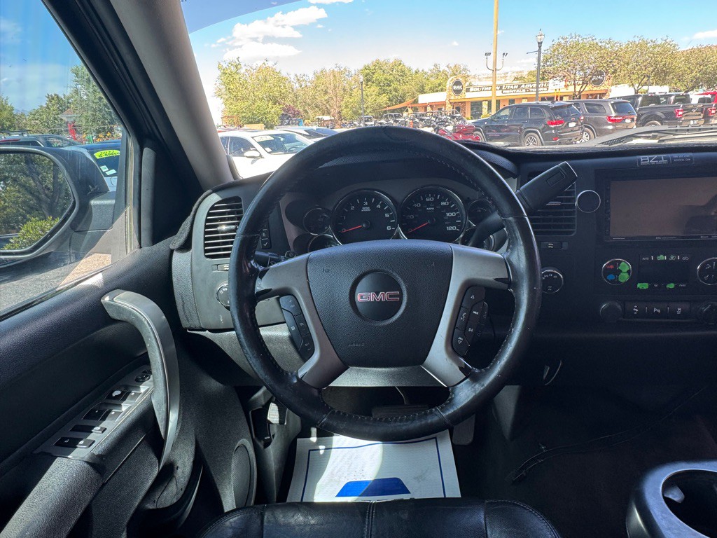 2012 GMC Sierra Image 17