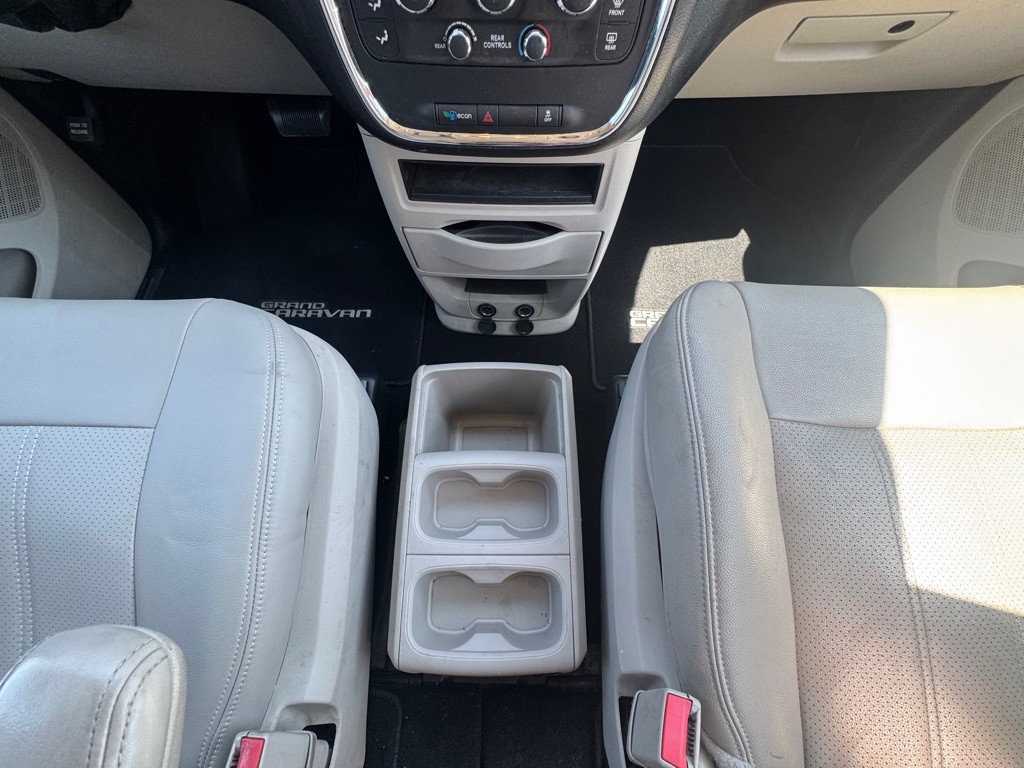 2016 Dodge Grand Caravan Image 16