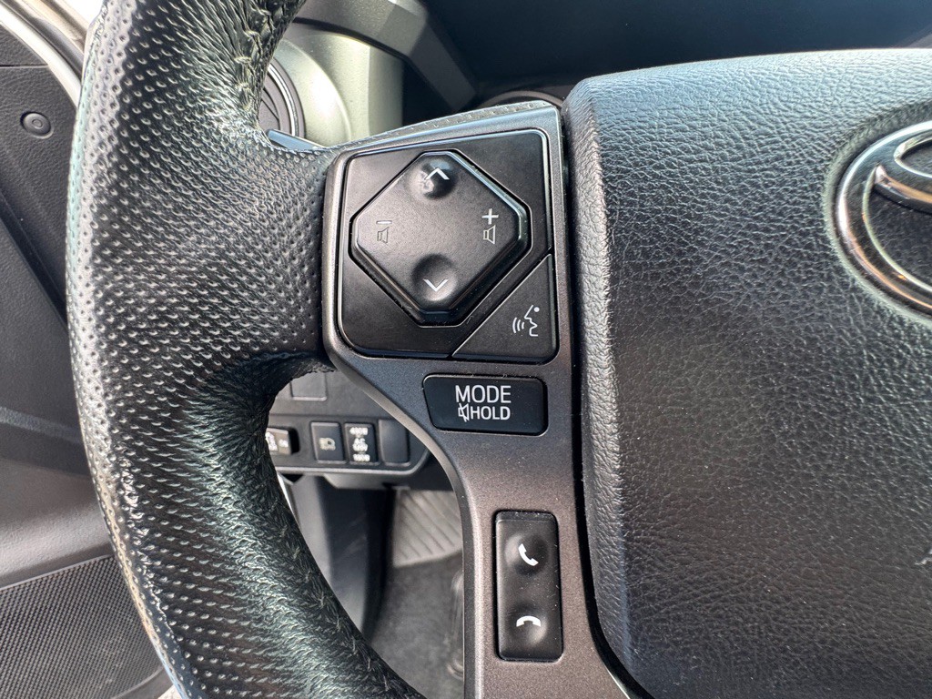 2021 Toyota Tacoma Image 27