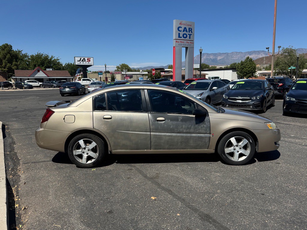 2006 Saturn ION Image 4