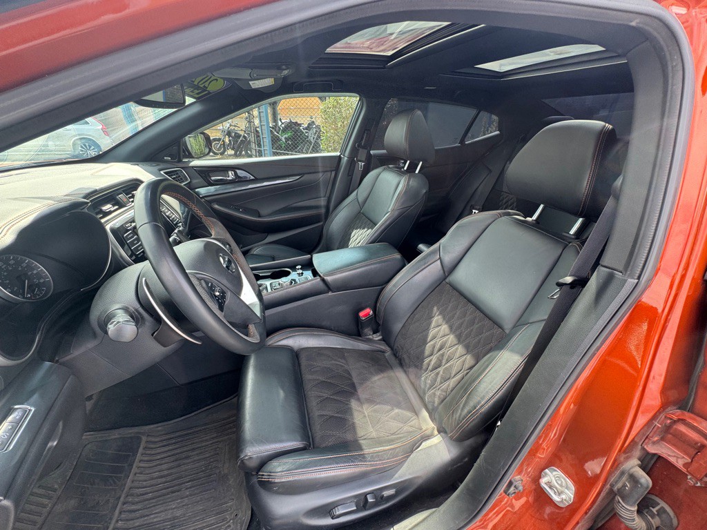 2020 Nissan Maxima Image 9