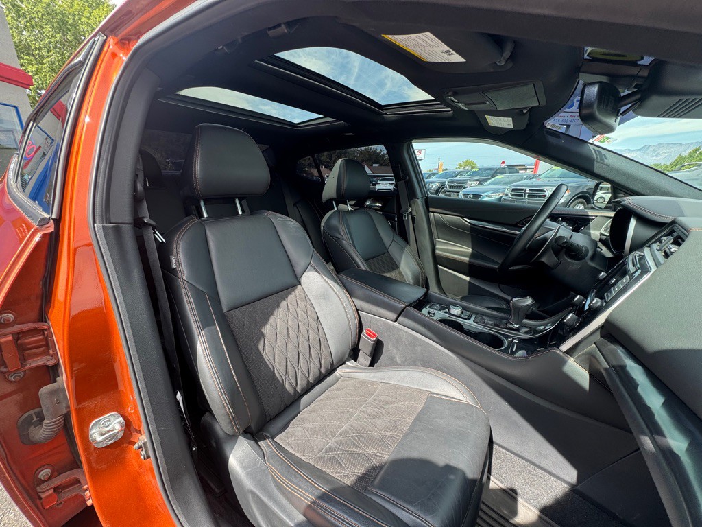 2020 Nissan Maxima Image 10