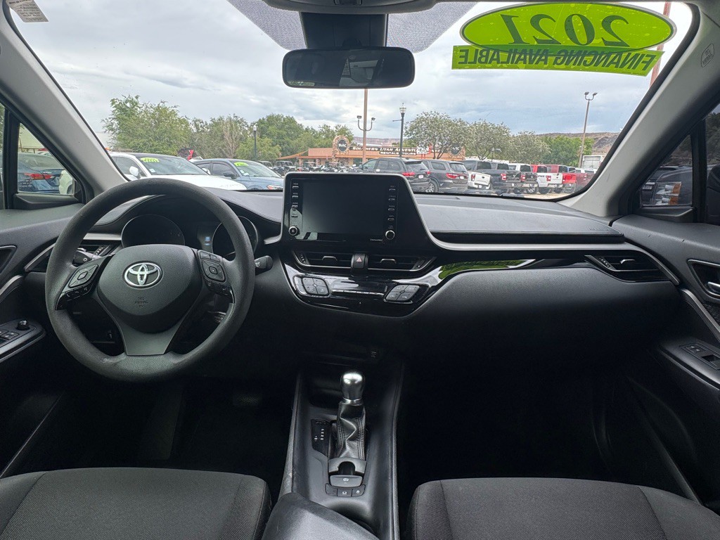 2021 Toyota C-HR Image 14
