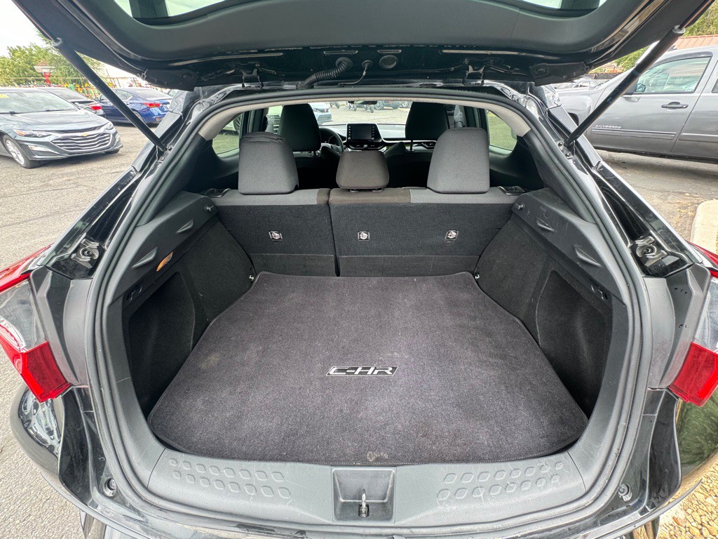 2021 Toyota C-HR Image 19