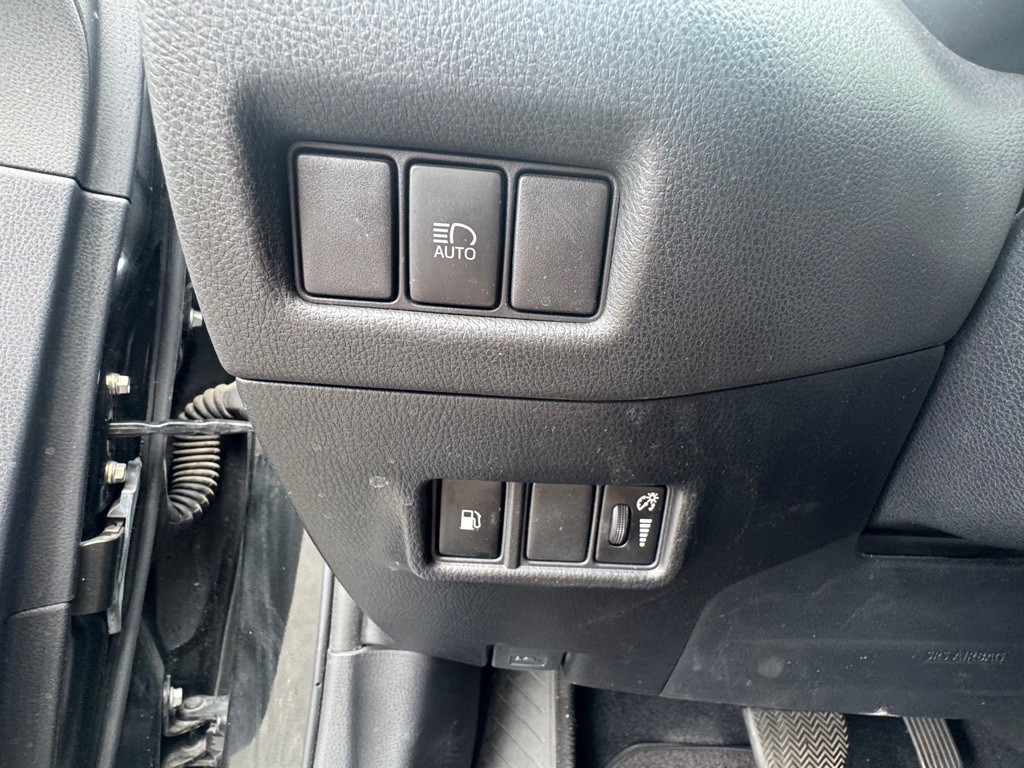 2021 Toyota C-HR Image 27