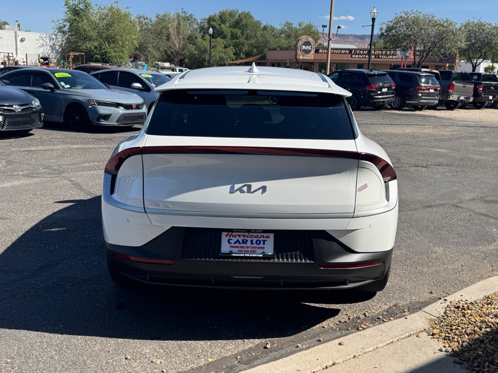 2024 Kia EV6 Image 6