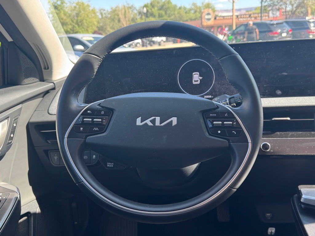 2024 Kia EV6 Image 16