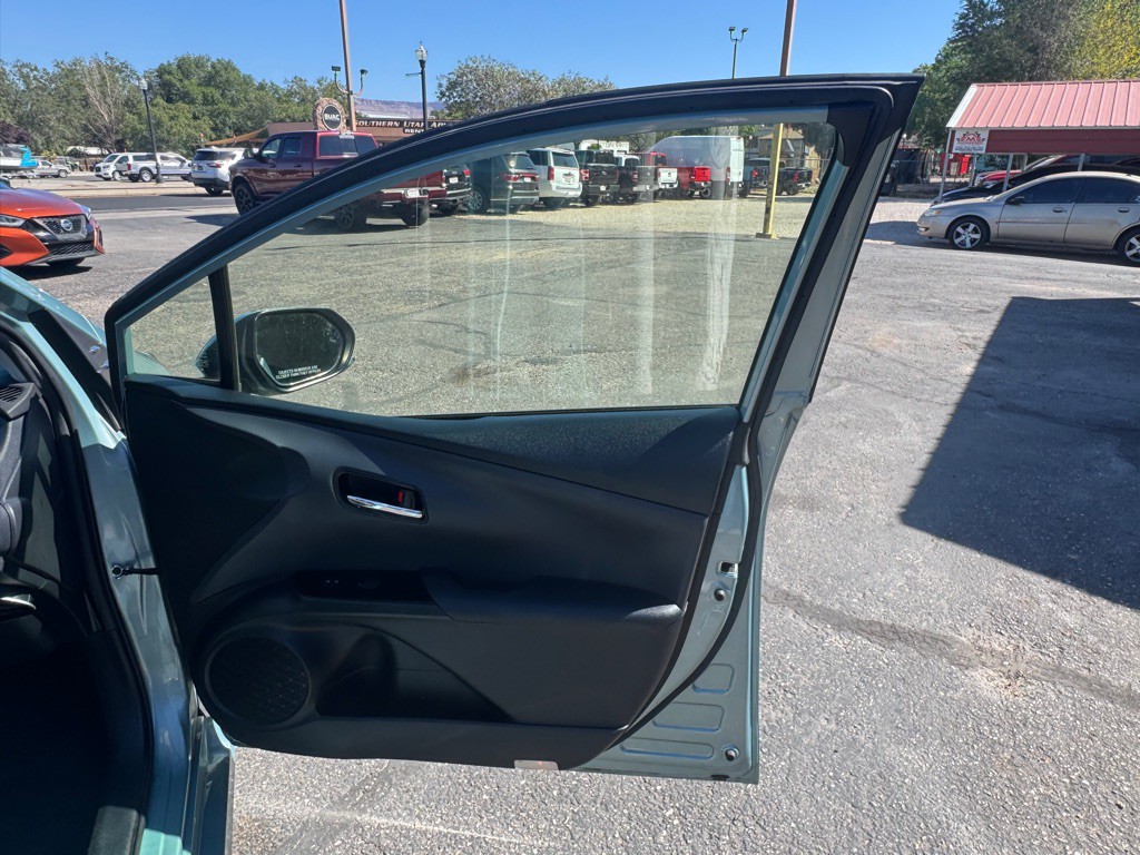 2021 Toyota Prius Image 24