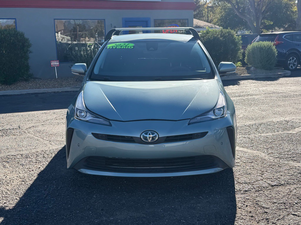 2021 Toyota Prius Image 2
