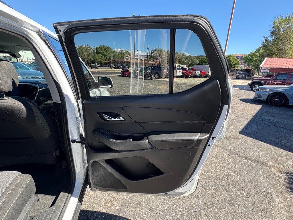 2018 Chevrolet Traverse Image 25