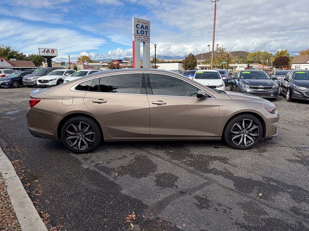 2018 Chevrolet Malibu Image 35