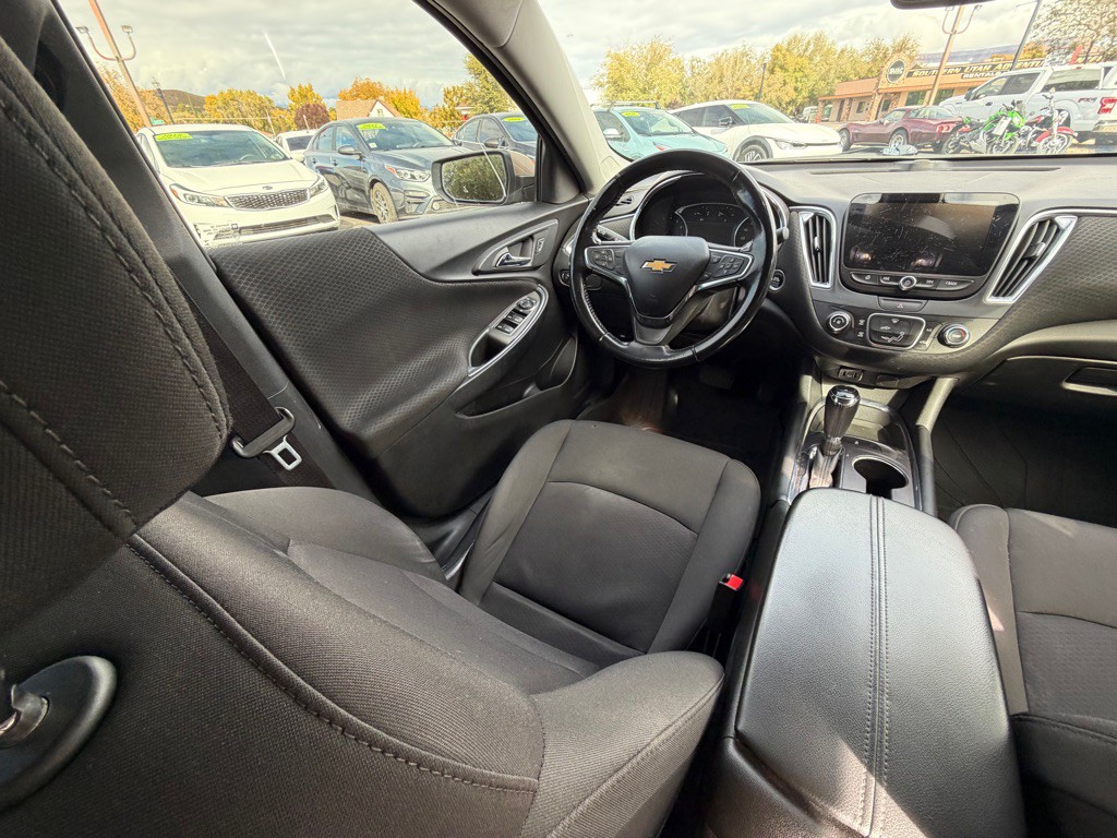 2018 Chevrolet Malibu Image 44